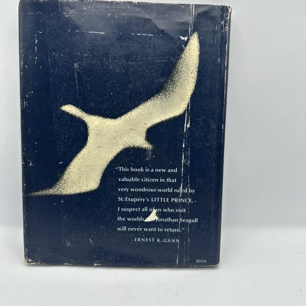 Jonathan Livingston Seagull by Richard Bach (1970, Hardcover)